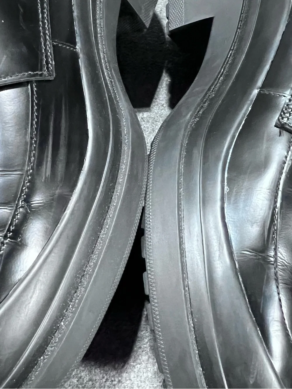 Cole Haan Women's Westerly Black Leather Block Heeled Lug Sole Loafers Size 10 B